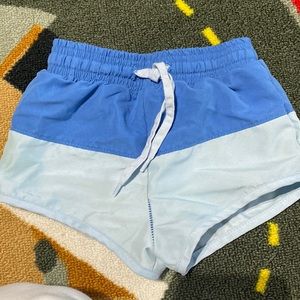 Minnow size 2T see pictures for wear-